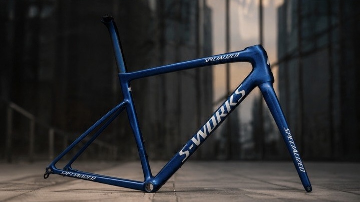 Шлем Specialized